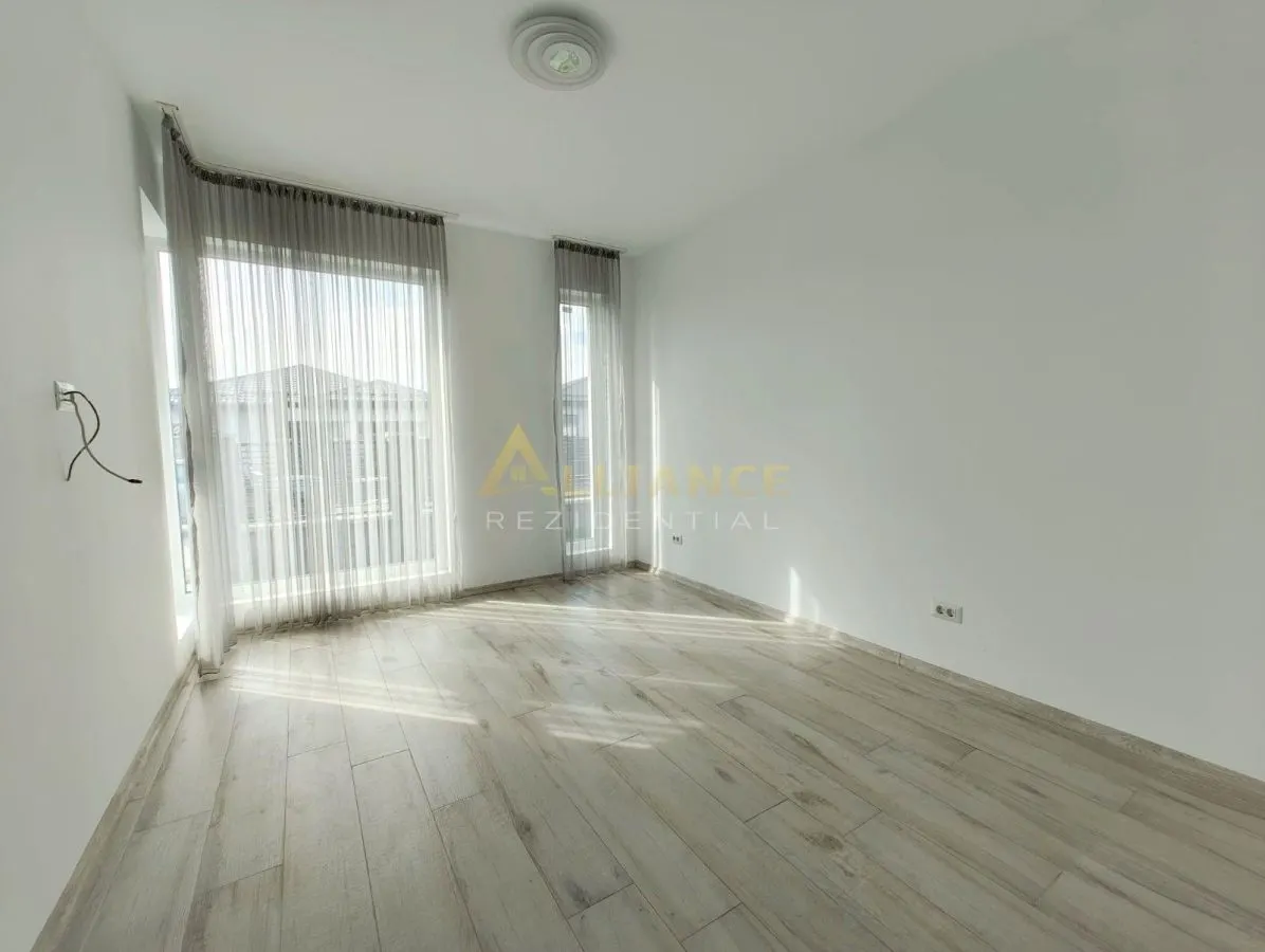 Casa Individuala / 3 Camere / 2 Bai / Pompa de caldura / Panouri solare - foto 10