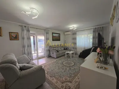 Casa mobilata si utilata - 3 camere- panouri solare+baterii stocare-sistem paza - foto 6