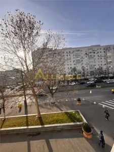 Apartament cu 3 camere, 73 mp, complet renovat - Sos. Berceni / Metrou Aparatorii Patriei (300 m) - Bucuresti