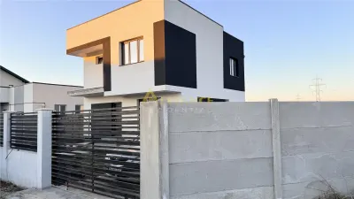 Vila individuala_4 camere_teren 360 mp - foto 1