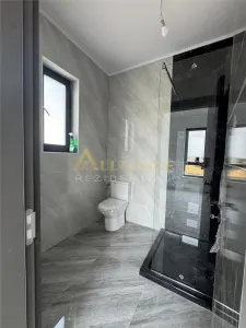 Casa de vanzare | Teren 350 mp | 4 camere | Dormitor cu baie proprie | - foto 8