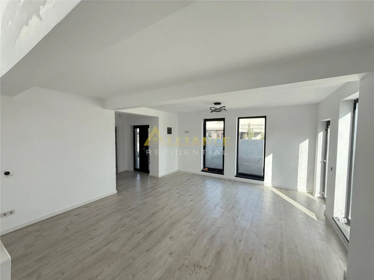 Vila individuala | 4 camere | 2 bai | Teren 320mp - foto 6
