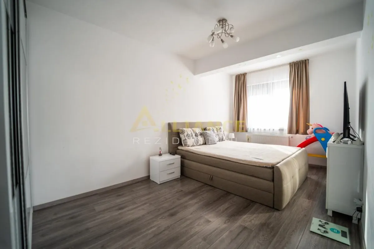 Apartament spatios cu 3 camere si 2 bai, situat în complexul Creative - foto 8