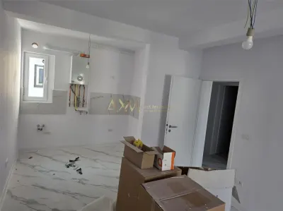 Vanzare apartament 2 camere - foto 1
