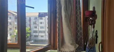 De vanzare â€“ apartament 3 camere, 63 mp, decomandat â€“ 67000 â‚¬ - foto 3