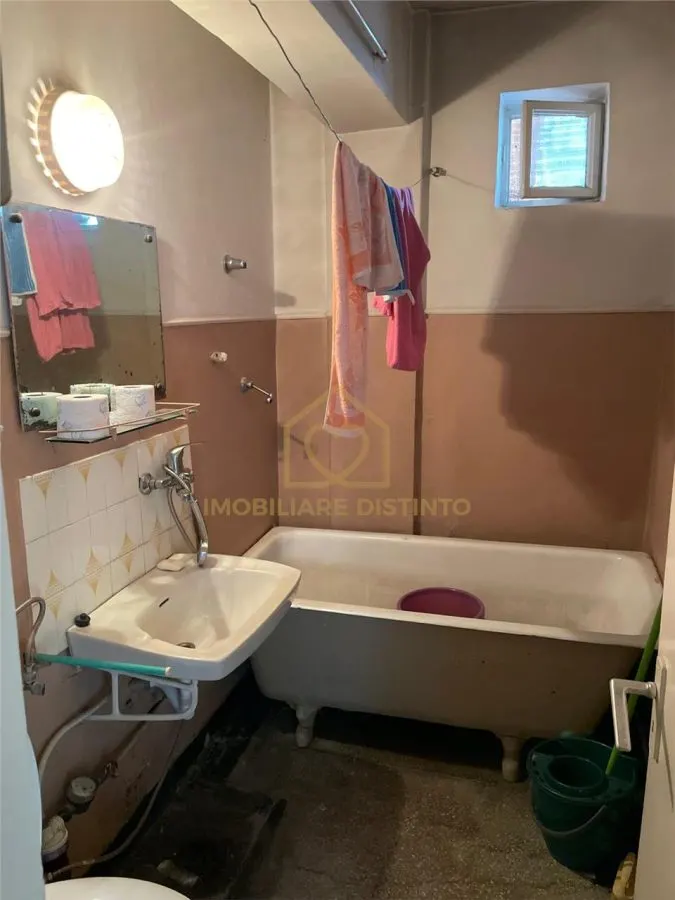 Apartament ultracentral 2 camere zona Bizo - foto 3