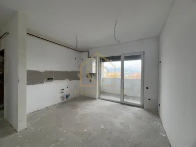 Apartament cu doua camere piata salajanca - foto 1