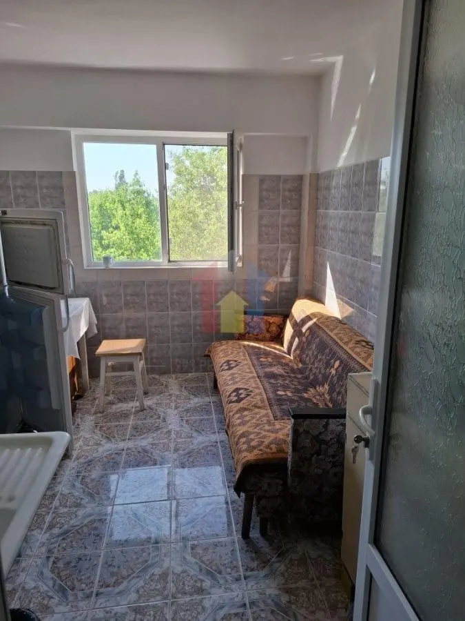 3 camere DECOMANDAT, 67 mp, 2 bai, Viziru 1 - Pistruiatu - foto 7