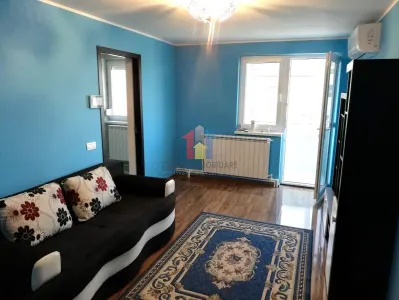 MOBILAT - UTILAT  4 camere, 53 mp, cu balcon, etaj 2,  Hipodrom - foto 3