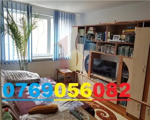 2 camere confort 1 Hipodrom parter cu balcon - foto 1