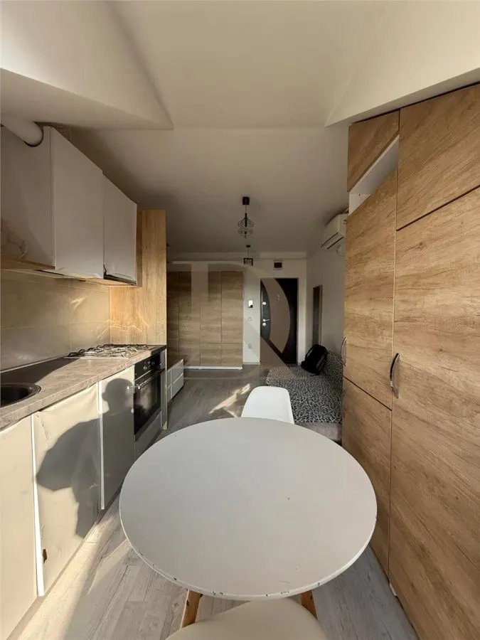 Apartament de vânzare cu 2 camere Sf. Lazar - Palas - foto 1