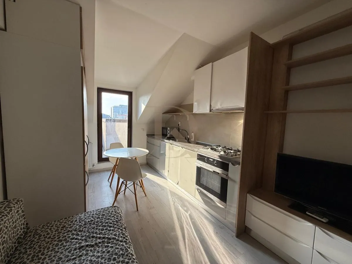 Apartament de vânzare cu 2 camere Sf. Lazar - Palas - foto 4