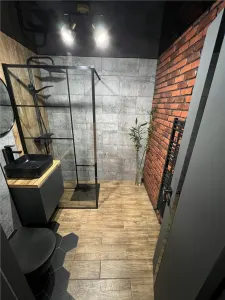 Sf. Lazar - Palas , 2 camere , amenajat la cheie ! - foto 13
