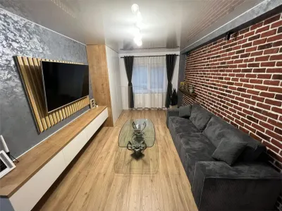Sf. Lazar - Palas , 2 camere , amenajat la cheie ! - foto 3
