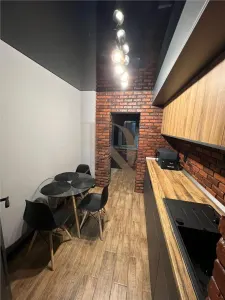 Sf. Lazar - Palas , 2 camere , amenajat la cheie ! - foto 7