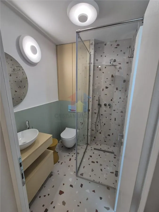 Vila P+1 ULTRAMODERNA zona Centrala, suprafata teren 350 mp - foto 21