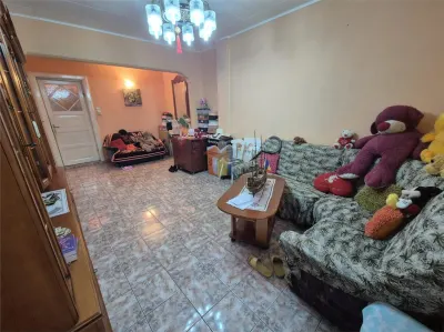 ULTRACENTRAL ! 3 camere, 91,5 mp, confort 1, FOARTE SPATIOS ! - foto 2