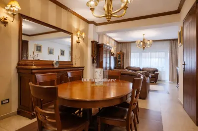 Duplex 5 camere|163 mp utili|3 bai | Cartier 23 August | 0% com - Bucuresti