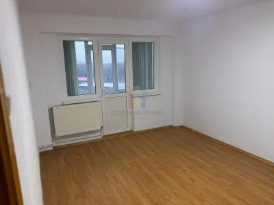 3 camere Renovat, confort 1 decomandat, etaj intermediar, Viziru 3 - foto 6