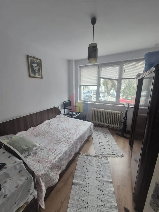 AP 4 camere, Hipodrom, Parter+Balcon, Confort 1 - 81 mp, 2 gr sanitare - foto 2