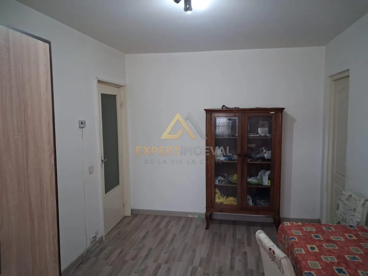 Apartament 2 camere Neptun Parter - foto 6