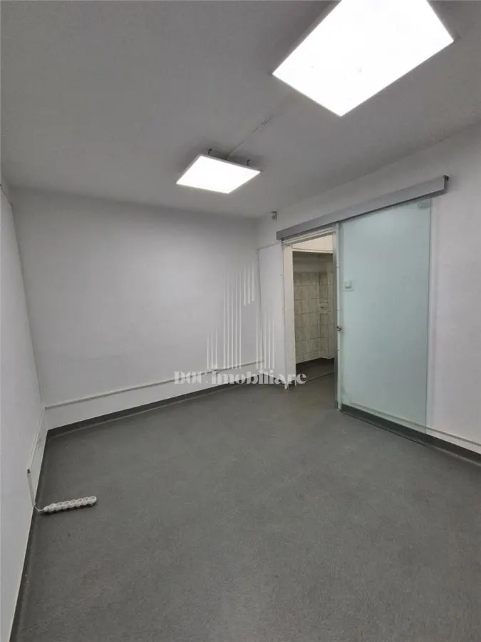 Inchiriere spatiu comercial|Drumul Taberei|compartimentat - foto 13