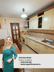 Apartament 3 camere decomandat 70 mp utili si garaj mare sub bloc - foto 1