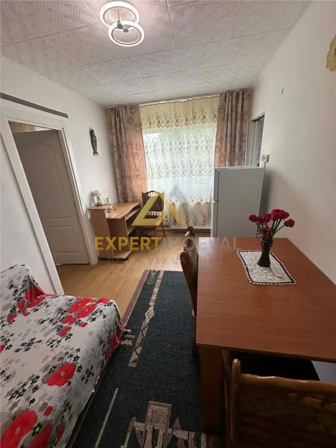 Vand apartament George Enescu,  31mp, etaj 4/4 pret mic 42.000 euro - foto 2