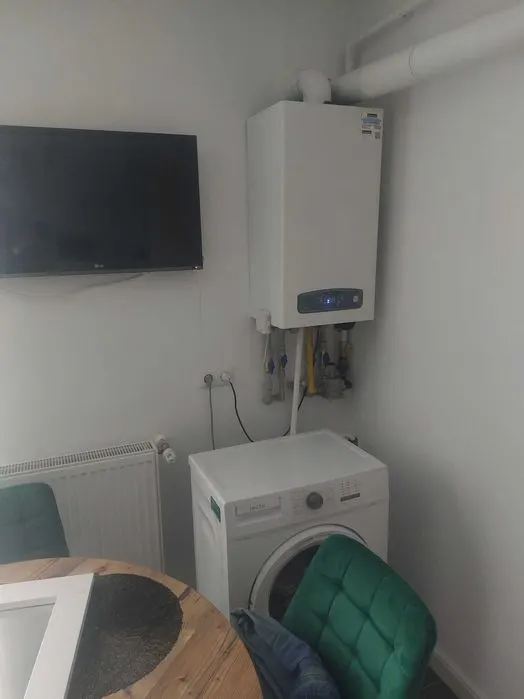 Inchiriez apartament 2 camere pe Str.Gheorghe Bilascu - foto 7