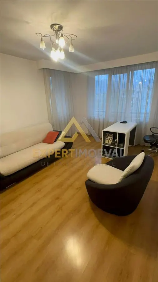 Apartament 5 camere Olteniei 94 mp etaj 4 - foto 1
