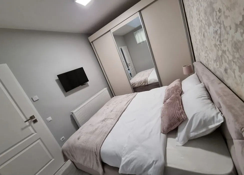 Apartament modern de inchiriat, 3 camere Str. Vasile Lucaciu - foto 4