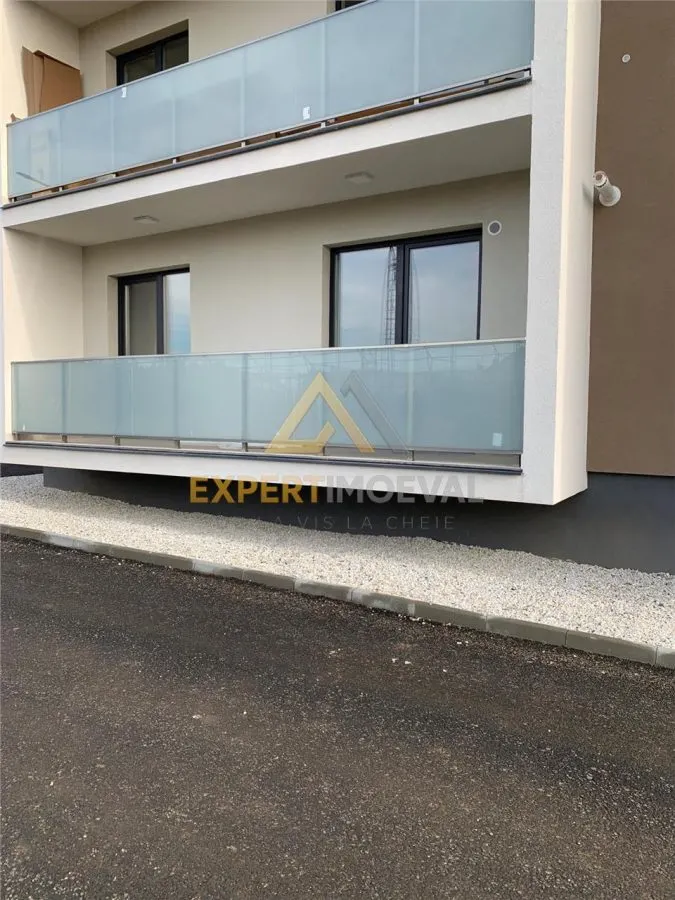 Lamaitei apartament 2 camere 54 mp construiti, parter si loc de parcare - foto 11