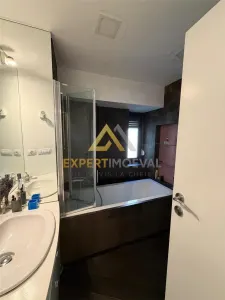Vand apartament cu 2 camere Ultracentral vedere in parcul Mara - foto 7