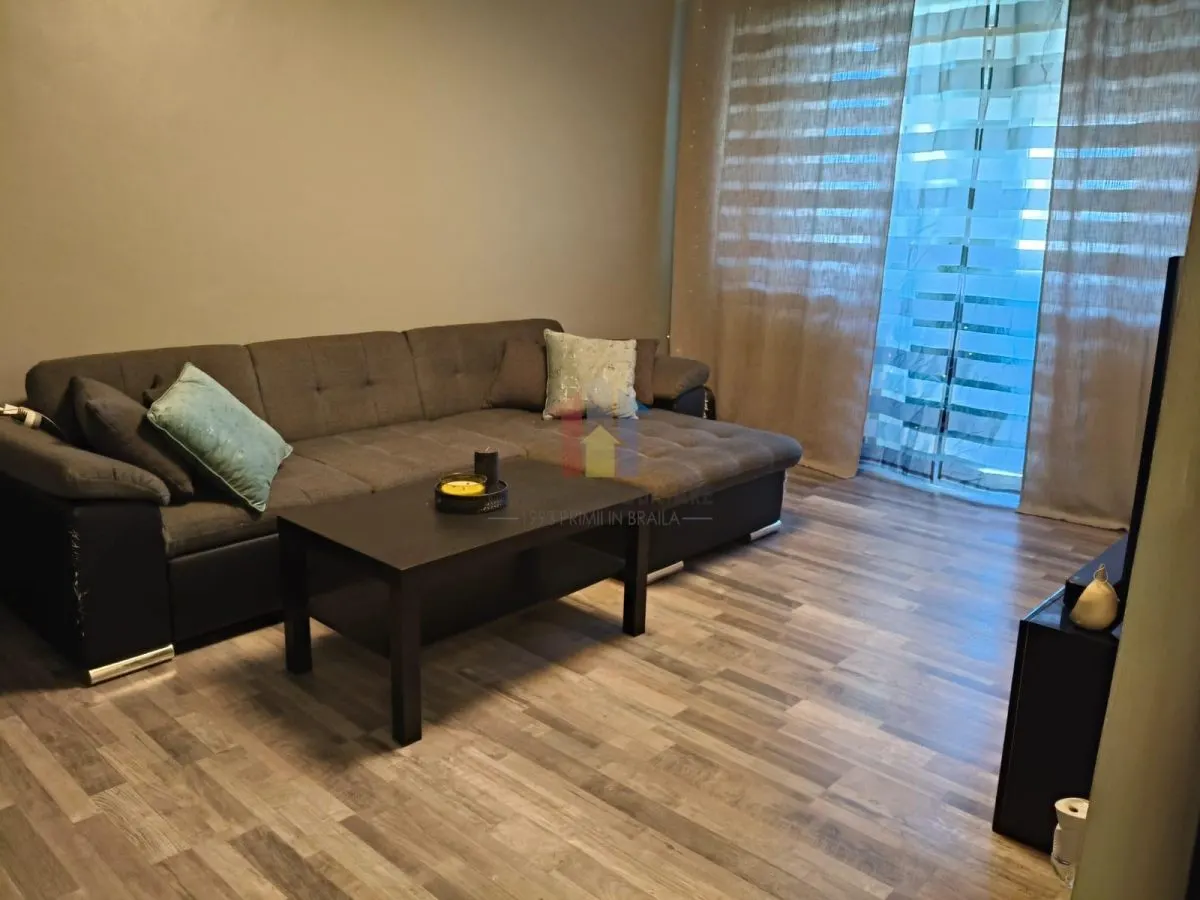 4 camere, confort 1 decomandat, etaj superior, Viziru 3 - foto 4