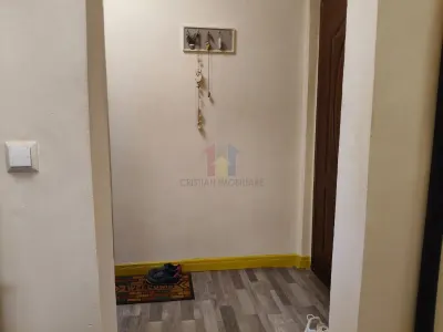 4 camere, confort 1 decomandat, etaj superior, Viziru 3 - foto 10
