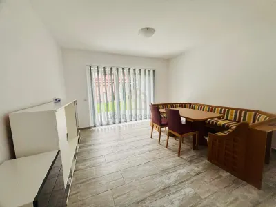 Casă de vânzare â€“ 4 camere â€“ Strada Vrancei  Baia Mare - foto 2