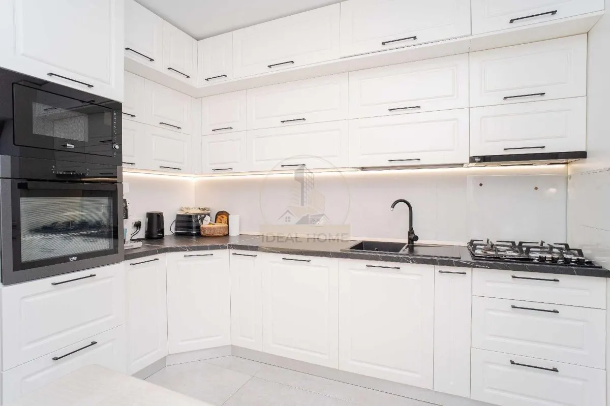 Apartament 3 camere plus 2 locuri de parcare Valea Lupului - foto 5