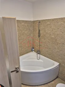 Apartament 2 camere, parcare inclusa, etaj intermediar. Strada Stadionului Floresti - foto 19