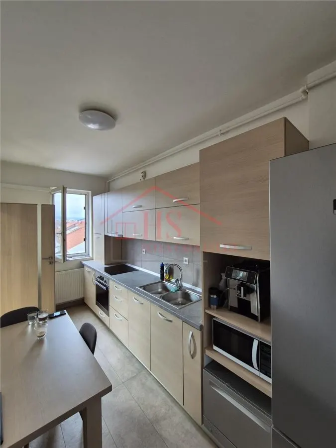 Apartament 2 camere, parcare inclusa, etaj intermediar. Strada Stadionului Floresti - foto 9