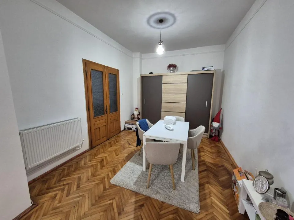 Casa 4 cam 200mp, caramida teren 509 mp mobilata zona  Centru - foto 14