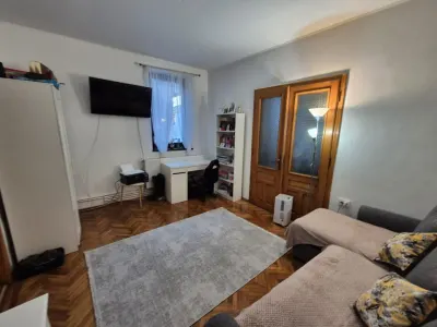 Casa 4 cam 200mp, caramida teren 509 mp mobilata zona  Centru - foto 18