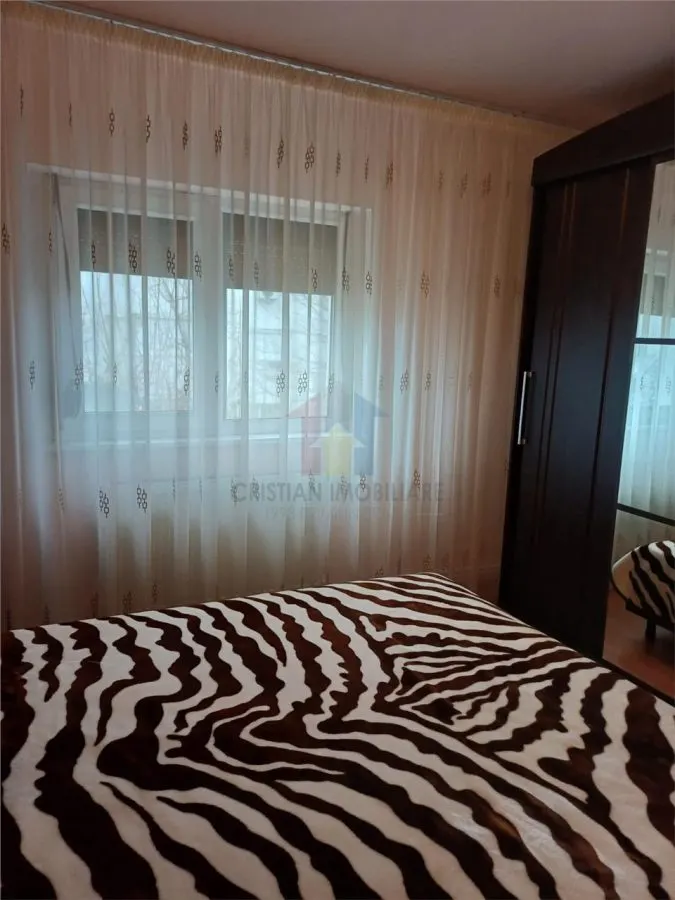 2 camere Confort 1 Decomandat, etaj 3, Renovat, Radu Negru - foto 4