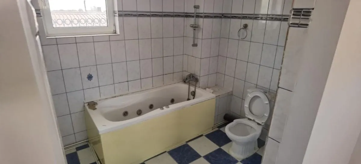 Vila S+P+1 teren=1438 mp, 367mp construiti Varsatura - foto 15