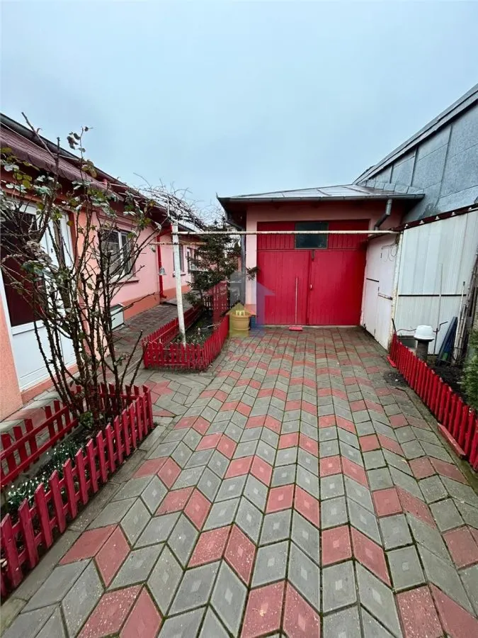 Casa Renovata 114mp, teren=183mp intre Garii si C.Galati - foto 2
