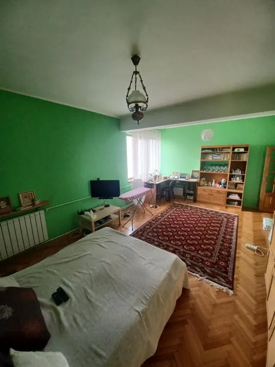 VILA(P+1), zona Centru-Vechi, Caramida, MERITA VAZUTA! - foto 9