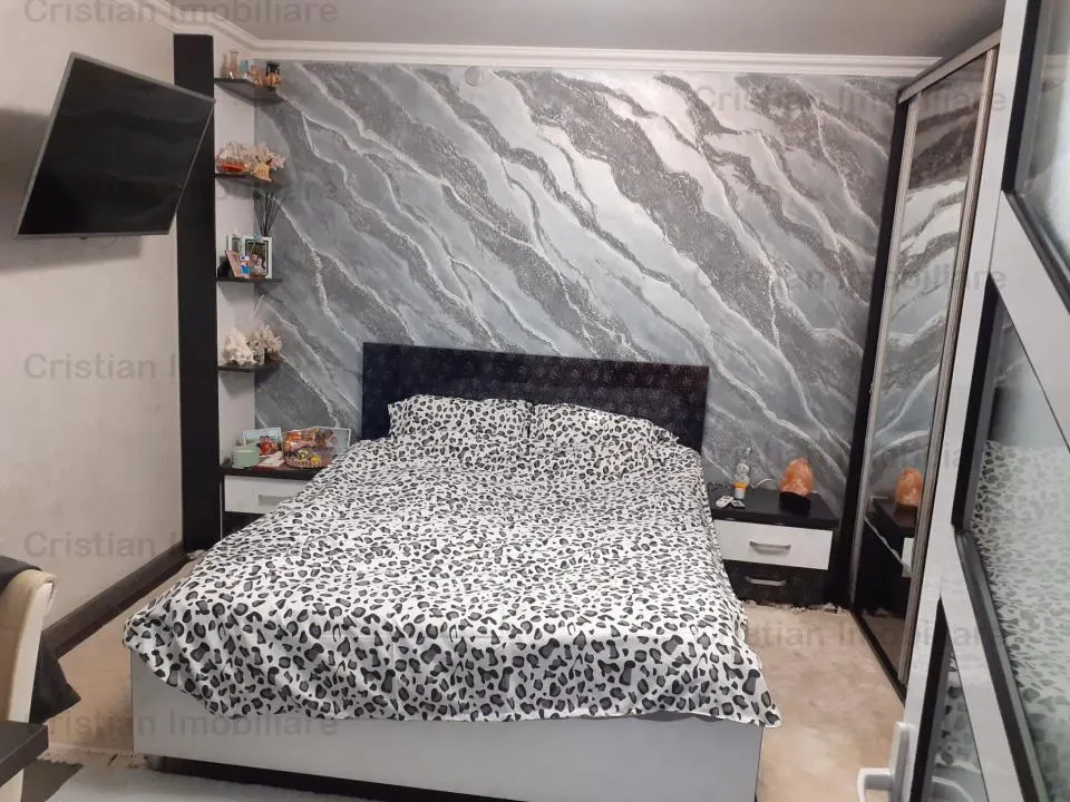 Vila 2018  P + M zona Chercea 400mp utili Mobilata - utilata! - foto 3