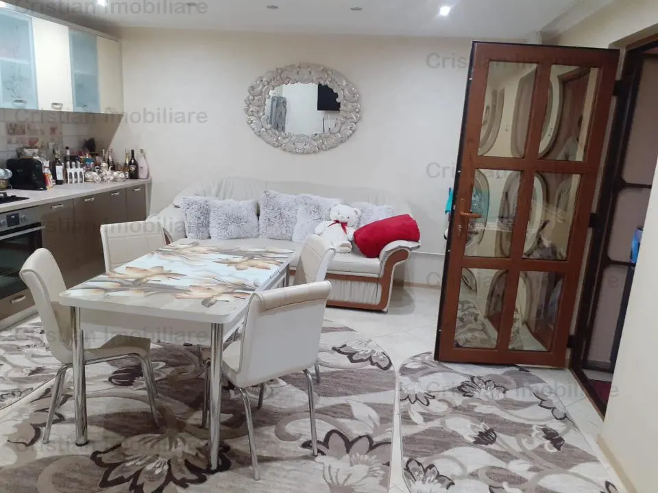 Vila 2018  P + M zona Chercea 400mp utili Mobilata - utilata! - foto 8