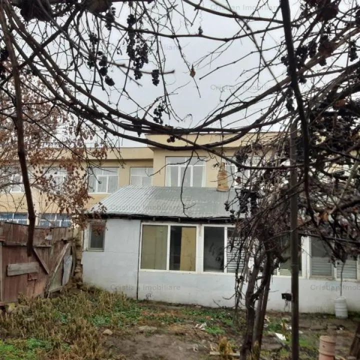 Teren 280mp +Casa batraneasca zona Dorobanti - C.Galati - foto 1