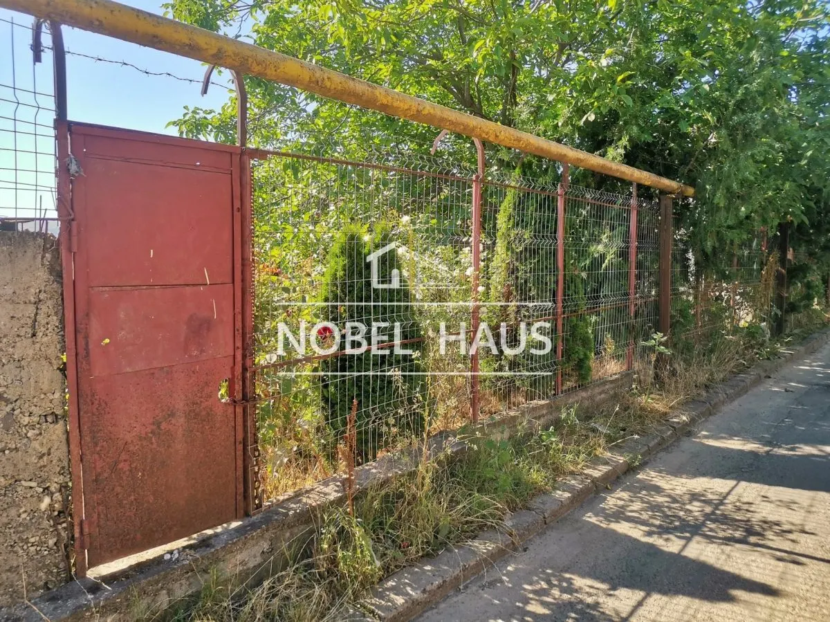 Teren intravilan, 340 mp, Barlad, cartier Tuguiata, str. Zimbrului - foto 1