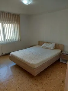 Apartament 2 camere Racadau-intrare,garaj,etaj 2,128500 Euro - foto 3